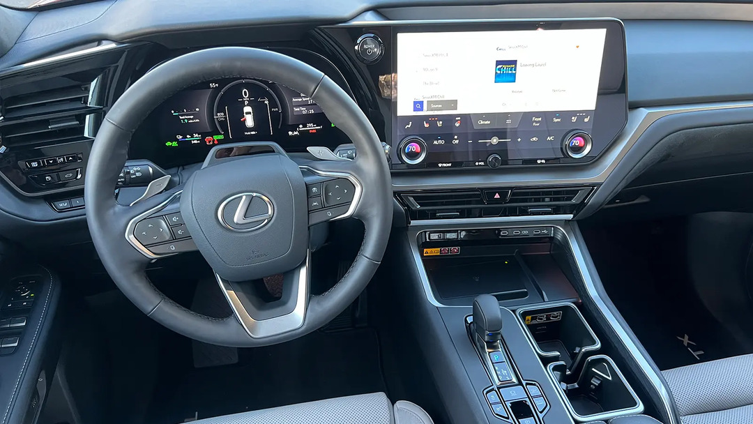 The 2026 Lexus TX 550h+ PHEV Is the Luxury SUV That Finally Goes Plug-In