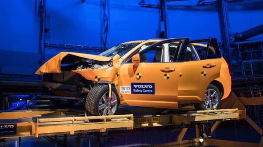 crash test volvo